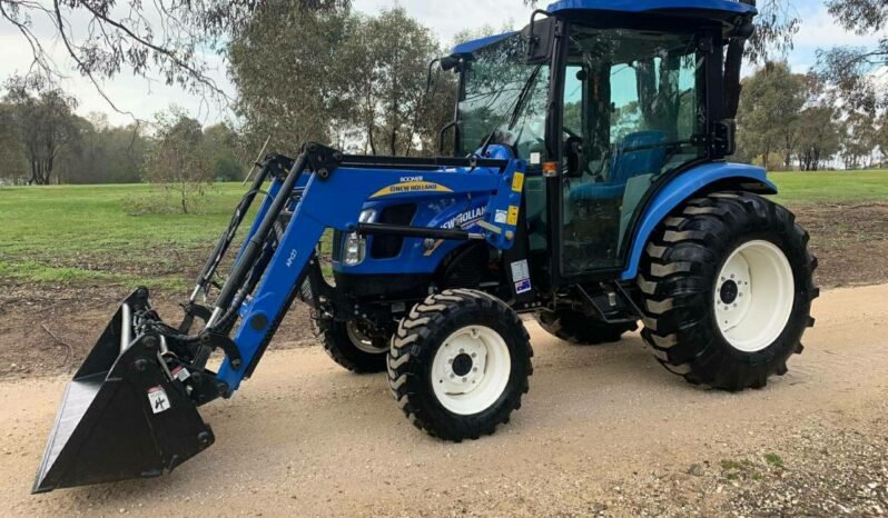 Tracteur New Holland Boomer 50D complet