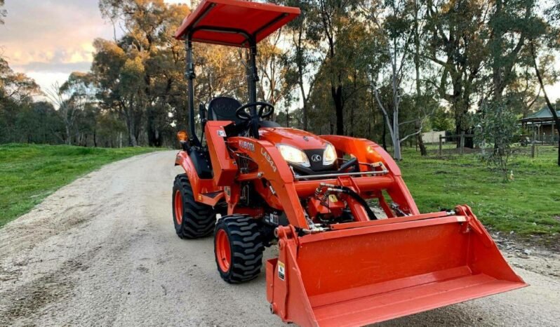 Tracteur Kubota BX2680 complet