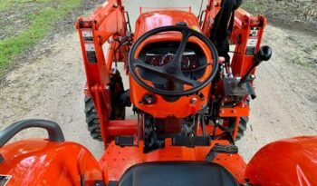 Tracteur-pelle rétrocaveuse Kubota L4600 complet