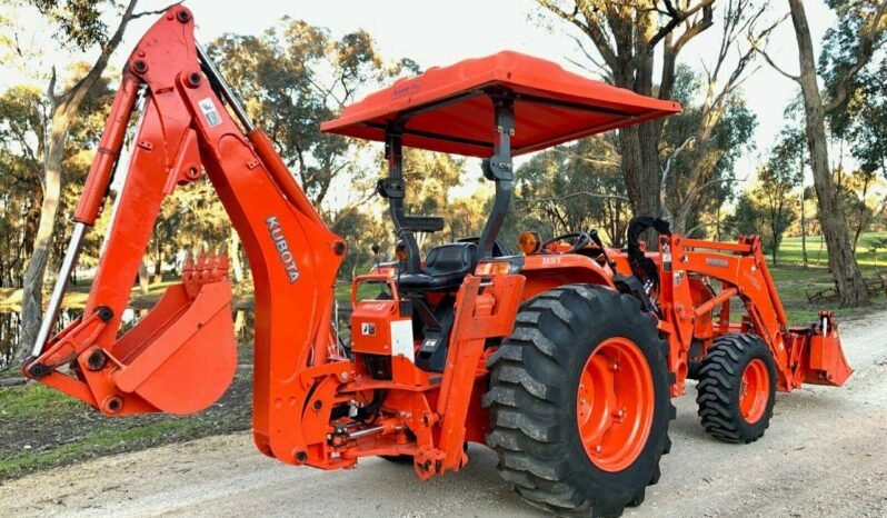 Tracteur-pelle rétrocaveuse Kubota L4600 complet