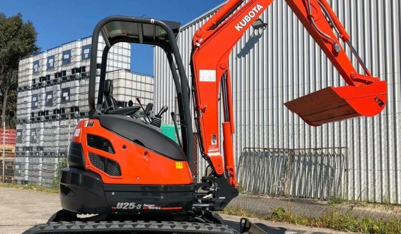 Kubota U25-3 3 Tonnes Mini Pelle complet