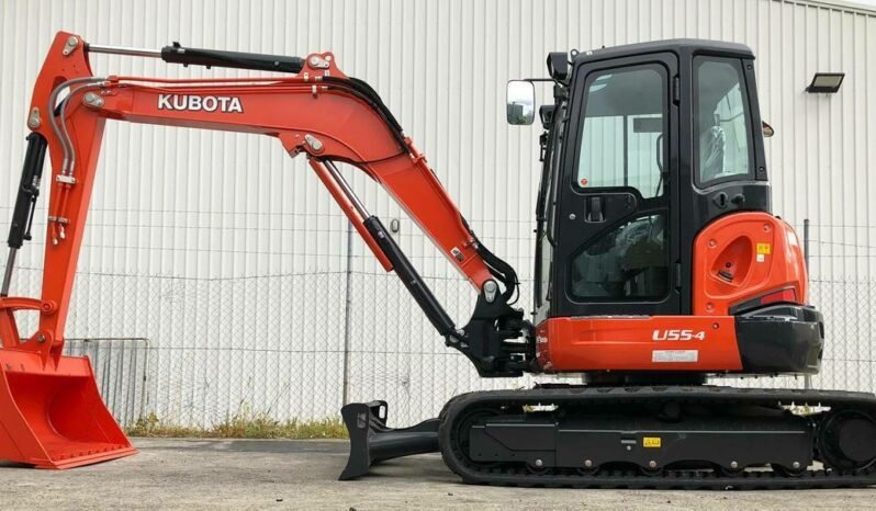 Mini Pelle Kubota U55-4 5,5 tonnes complet