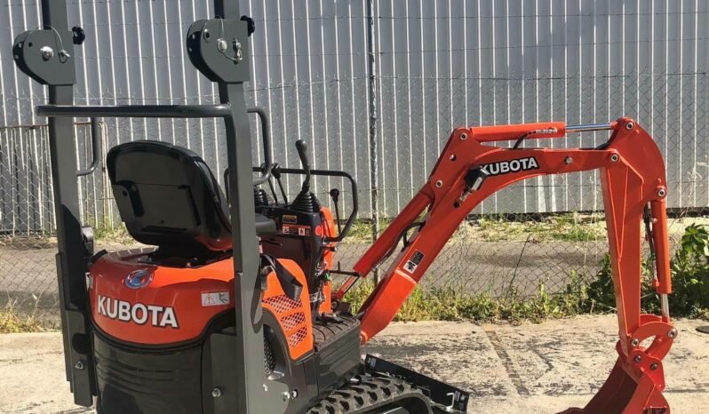 Mini Pelle Kubota K008-3 complet