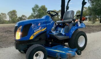 Tracteur New Holland Boomer 1025 complet