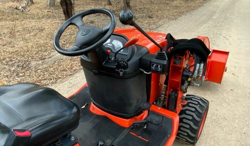 Tractopelle Kubota BX25 complet