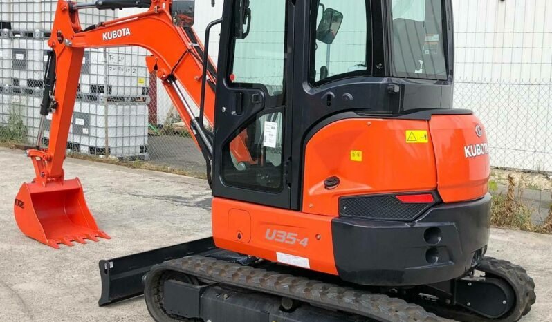 Mini pelle Kubota U35-4 complet