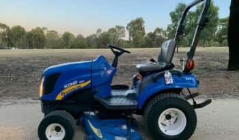 Tracteur New Holland Boomer 1025 complet