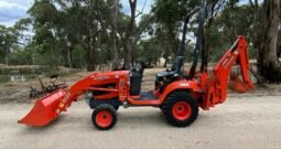 Tractopelle Kubota BX25