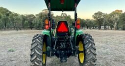 Tracteur John Deere 4320